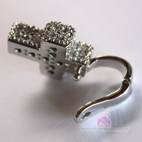 Multi Faceted Throne Room Emerald Green Checker Cushion Cut Two Tone CZ Pendant - Picture 14 of 16